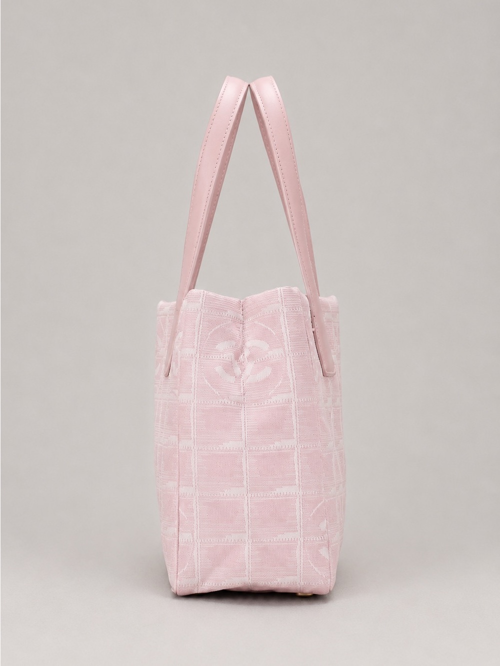 CHANEL CC logo Pink Tote - Picture 4 of 14